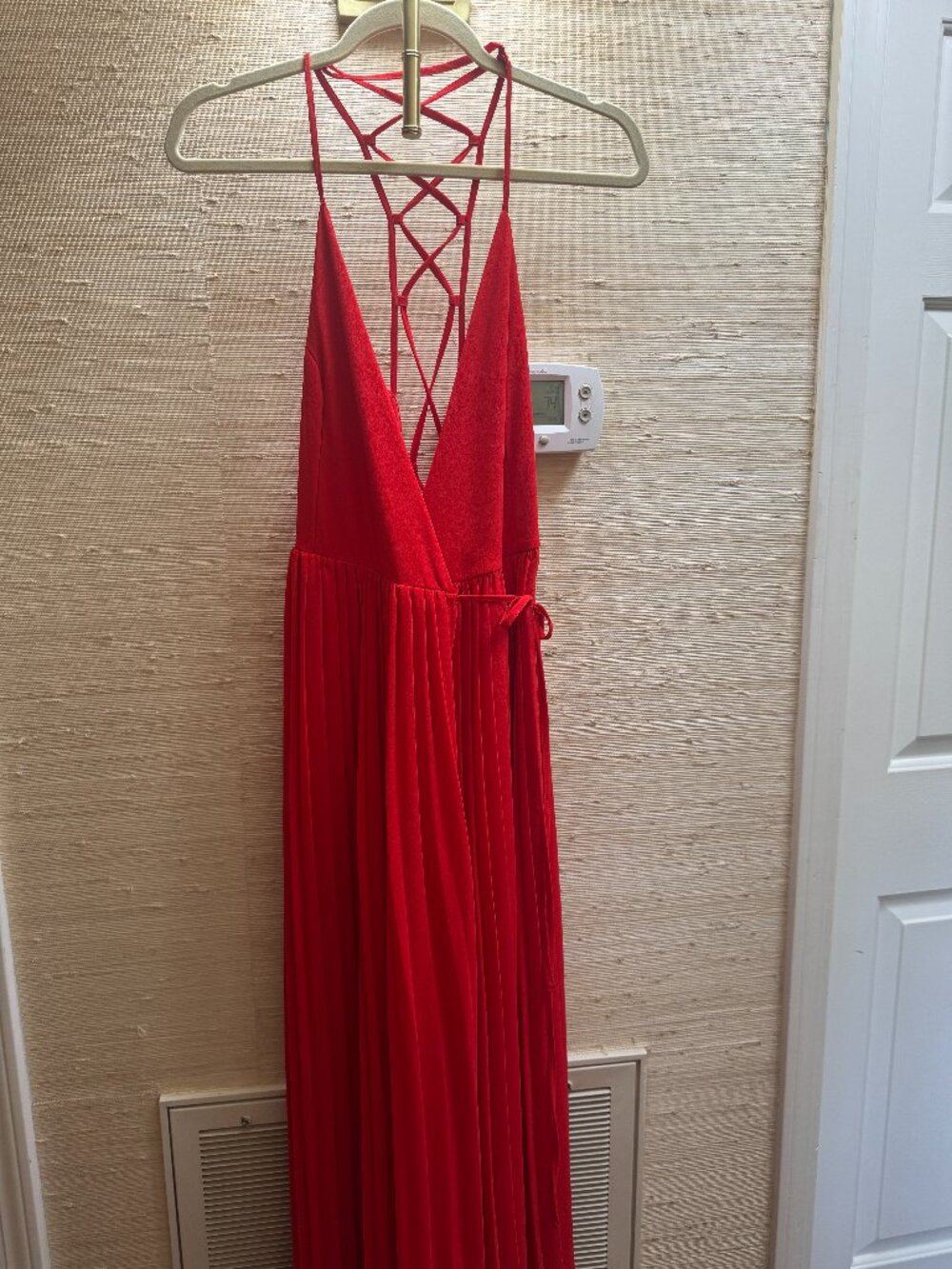 Soieblu Red Pleated Maxi Dress Criss Cross Open Back Tie Waist Size S